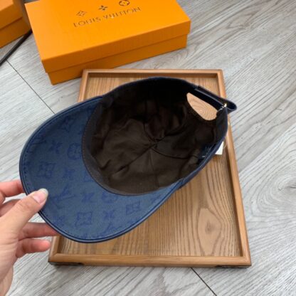 Louis Vuitton cowhide hat - Image 9