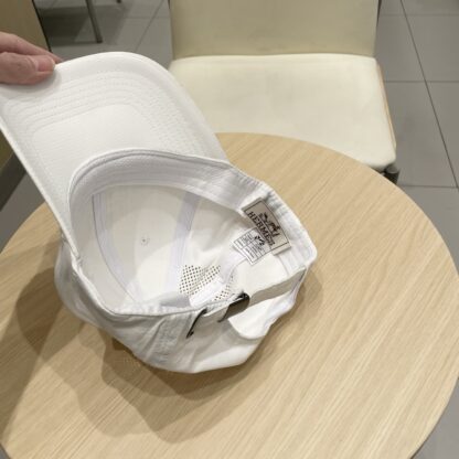 Hermès canvas baseball cap - Image 9