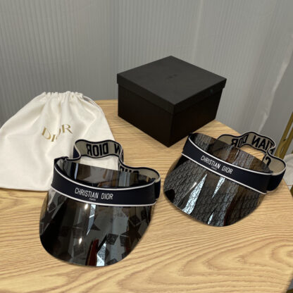 Dior Fashion Star Print Exquisite Sun Hat - Image 10