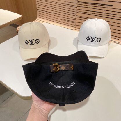 Louis Vuitton Unisex Baseball Cap - Image 9