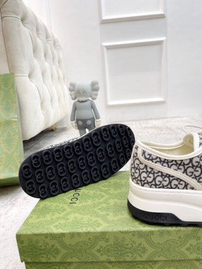 Gucci casual platform shoes - Image 10
