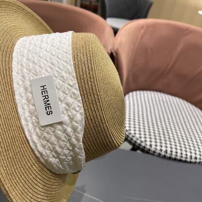 Hermès new flat straw hat - Image 9