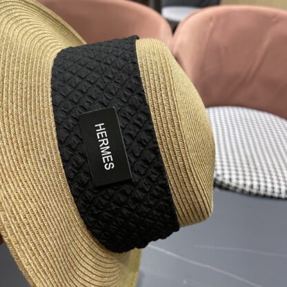 Hermès new flat straw hat - Image 9