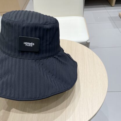 Hermes striped bow leisure versatile bucket hat - Image 8