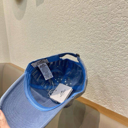 Hermès canvas baseball cap - Image 9