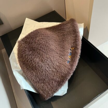 Hermès rabbit fur bucket hat - Image 9