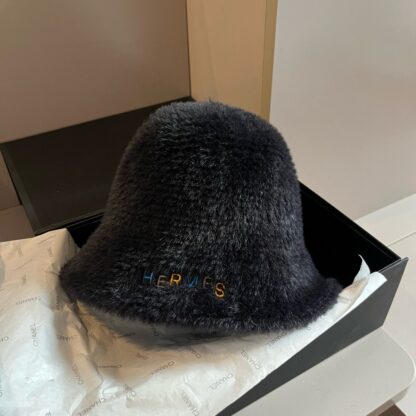 Hermes rabbit fur round bucket hat - Image 9