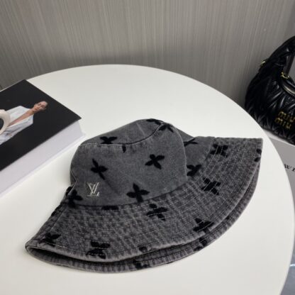 Louis Vuitton new denim bucket hat - Image 9