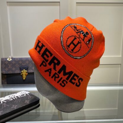Hermès warm wool knitted hat - Image 4