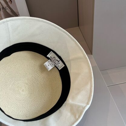 Hermès sunshade bucket hat - Image 9