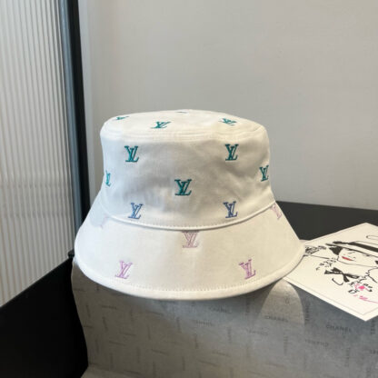 Louis Vuitton bucket hat - Image 9