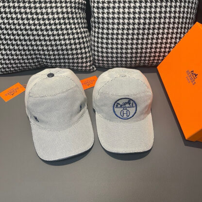 Hermès Breathable Canvas Baseball Cap - Image 9