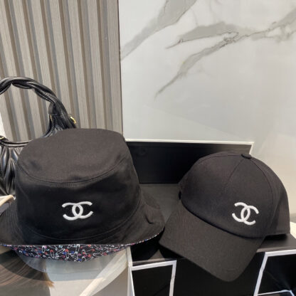 Chanel double-sided embroidered bucket hat - Image 9