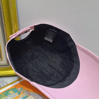 Chanel sequin baseball cap - Image 9