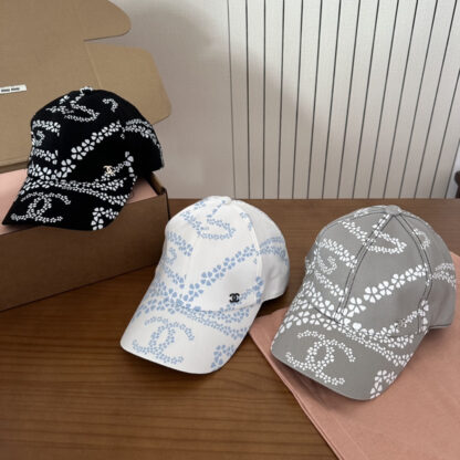 Chanel Classic Casual Baseball Cap - Image 9