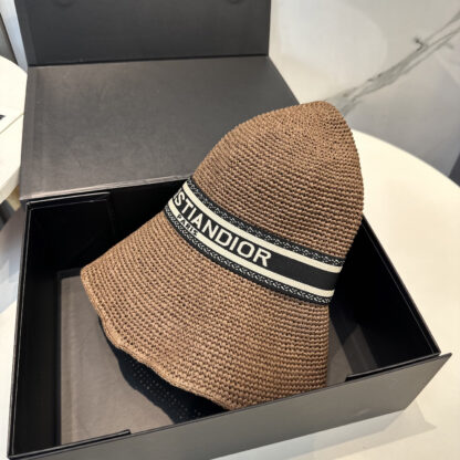Dior sun protection bucket hat - Image 10