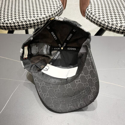 Gucci baseball cap - Image 10