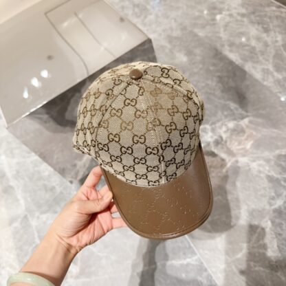 Gucci baseball cap - Image 9