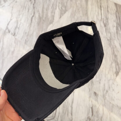 Fendi stylish simple baseball cap - Image 10