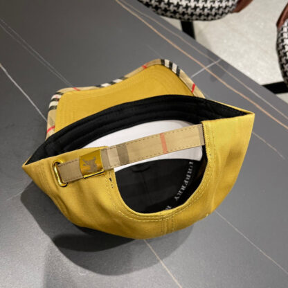 Burberry Classic Slouch Baseball Cap - Image 10