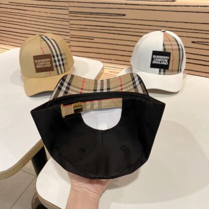 Burberry Classic Simple Check Baseball Cap - Image 10