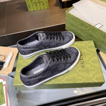 Gucci early spring casual sneakers - Image 9