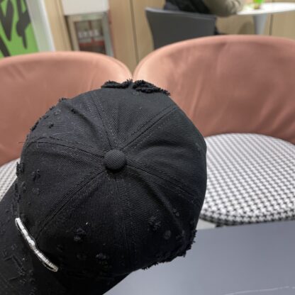 Prada fashion baseball cap - Image 8