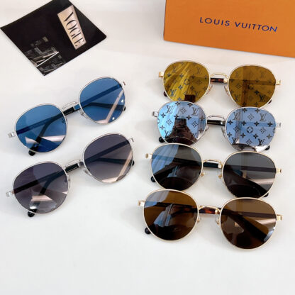 LOUIS VUITTON Fashion Sunglasses - Image 10