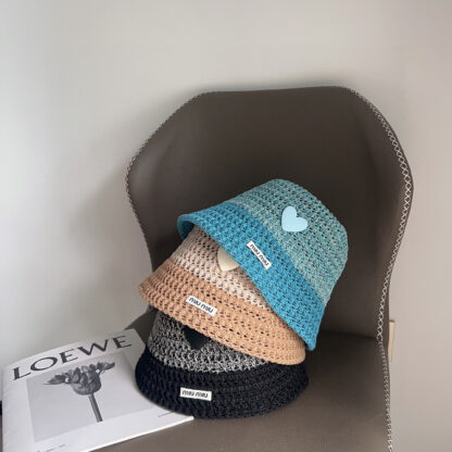 Miu Miu colour-block holiday bucket hat - Image 10