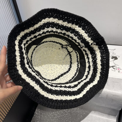 Prada visor bucket hat - Image 9