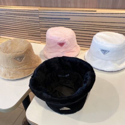 Prada velvet bucket hat - Image 9