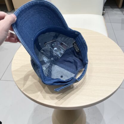 Prada new denim baseball cap - Image 9