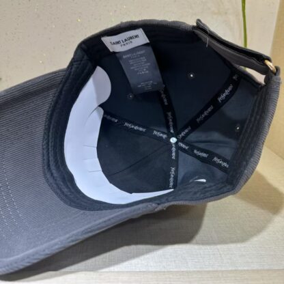 Yves Saint Laurent Korean style new British style baseball cap - Image 9