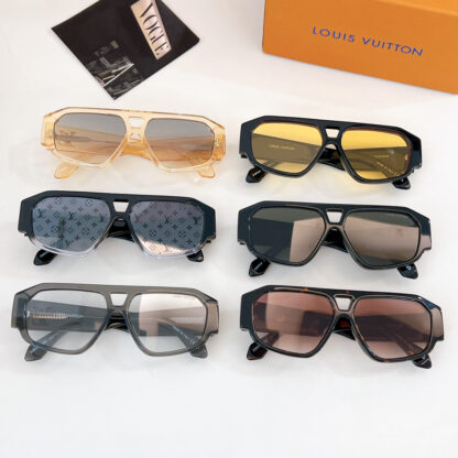 LOUIS VUITTON Fashion Sunglasses - Image 10