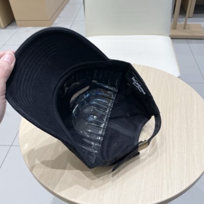 Yves Saint Laurent stylish all-match baseball cap - Image 9