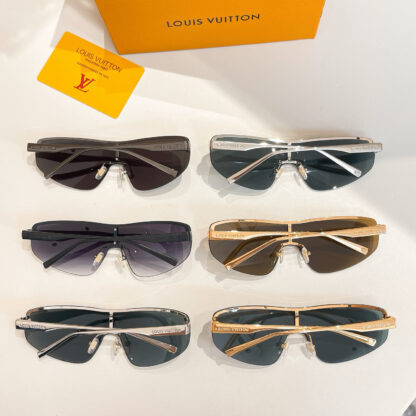 LOUIS VUITTON Fashion Sunglasses - Image 10