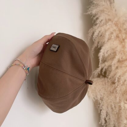 Yves Saint Laurent stylish all-match beret - Image 9