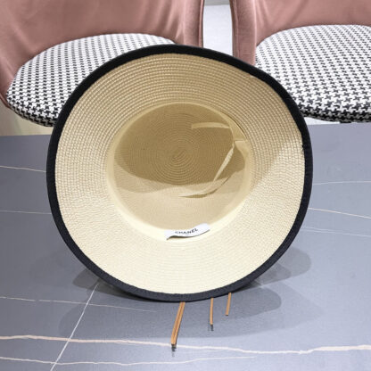 Prada summer high fashion sun protection straw hat - Image 9
