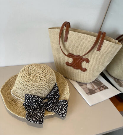 Prada summer high fashion sun protection straw hat - Image 9