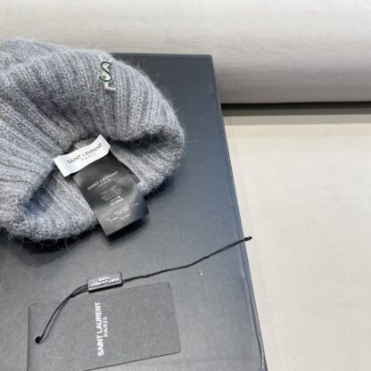 Yves Saint Laurent wool-blend knitted hat - Image 9