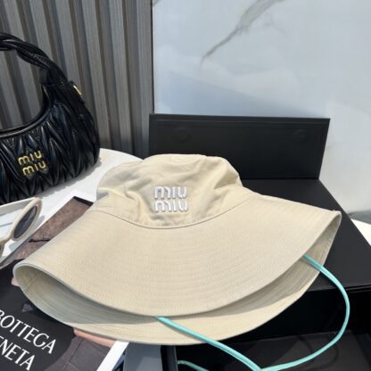 Miu Miu casual bucket hat - Image 10