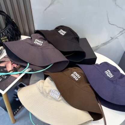 Miu Miu casual bucket hat - Image 10
