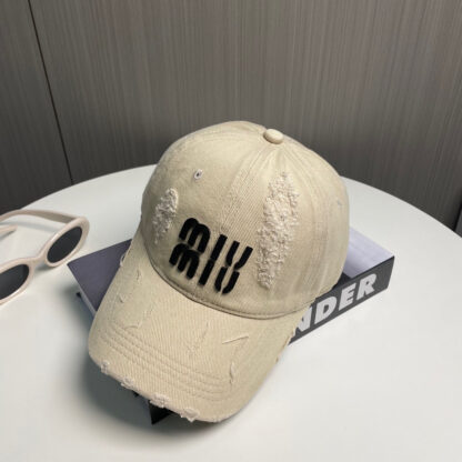 Miu Miu casual new baseball cap - Image 10