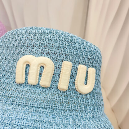 Miu Miu slouchy knitted bucket hat - Image 10