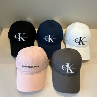 Calvin Kleinf stylish all-match baseball cap - Image 9