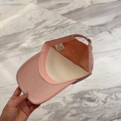 Calvin Kleinf washed denim series, casual and versatile baseball cap - Image 9
