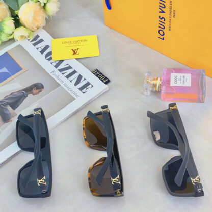LOUIS VUITTON Fashion Sunglasses - Image 10
