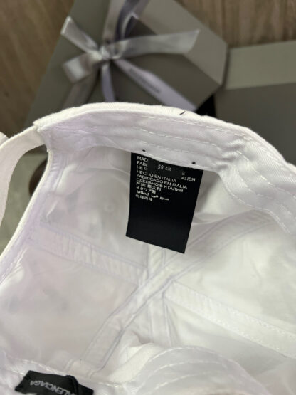 Balenciaga simple fashion baseball cap - Image 9