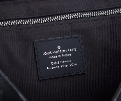 Louis Vuitton Messenger PM Voyager Small Messenger Bag - Image 9