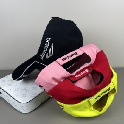 Balenciaga couple simple fashion baseball cap - Image 9